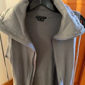 Theory Charcoal Sleeveless Zip-Up